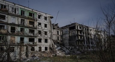 AB, Ukrayna'ya 18 milyar avroluk yardım paketinin 1,5 milyar avroluk son dilimini ödedi