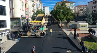 Akdağmadeni Belediyesi asfalt çalışmalarını sürdürüyor