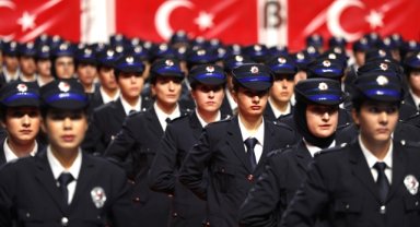 Aksaray'da 750 kadın polis adayı mezun oldu