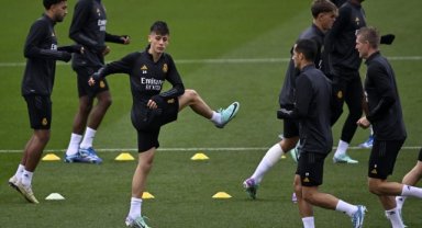 Ancelotti, Arda Güler'in yıl sonu oynamaya hazır olacağını söyledi