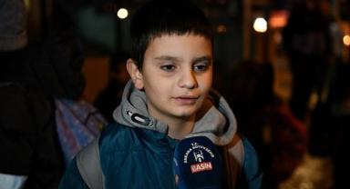 Ankara Büyükşehir Belediyesi'nden öğrencilere reflektörlü çıkartma ve kol bandı