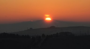 Ankara'da Beypazarı ilçesinde sis etkili oldu