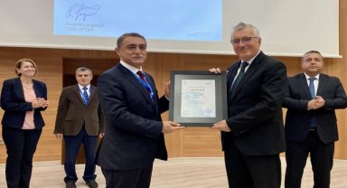 Avrupa Kalite Yönetimi Vakfı'ndan "5 yıldız" alan KAEÜ'de ödül töreni düzenlendi