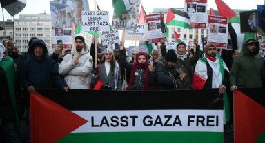 Avusturya'da bir kez daha İsrail'in Gazze'ye yönelik saldırıları protesto edildi