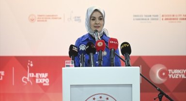 Bakan Göktaş: 2002'de kamuda çalışan engelli sayısı yaklaşık 5 binken bugün bu sayıyı 68 bine ulaştırdık