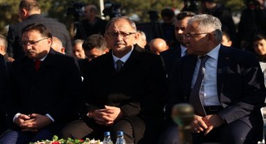 Bakan Özhaseki, Kayseri'de sağlıklı yaşam ve spor merkezi açılış töreninde konuştu