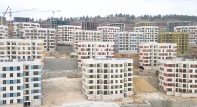 Bakan Özhaseki: Kilis'te ay sonuna kadar 1045 deprem konutunu teslim edeceğiz