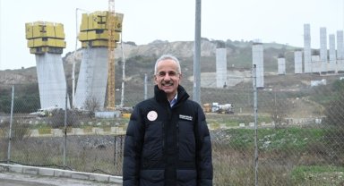 Bakan Uraloğlu: Nakkaş-Başakşehir kesimi ve Sazlıdere Köprüsü'nün yapım çalışmaları hız kazanarak devam ediyor
