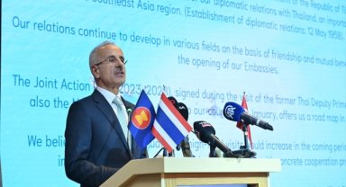 Bakan Uraloğlu: Türkiye ile Tayland arasında ticaret hacmimiz 1,8 milyar dolar seviyesine ulaşmıştır