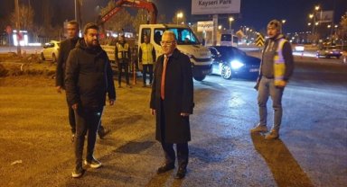 Başkan Büyükkılıç Talas Bulvarı'ndaki kavşak düzenlemesini inceledi