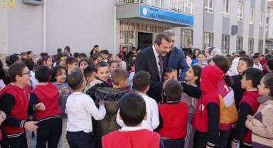 Başkan Işık'tan Gürsu'daki okullara spor desteği