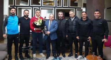 Başkan Yalçın'dan Vanspor kafilesine ziyaret