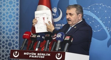 BBP Genel Başkanı Destici basın toplantısı düzenledi: