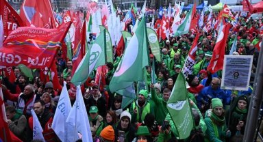 Brüksel'de "kemer sıkma politikaları" protesto edildi