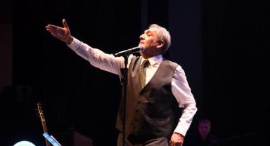 Bursa'da Yavuz Bingöl'le türkü şöleni