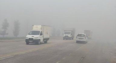Bursa'da bazı yollarda yoğun sis etkili oldu