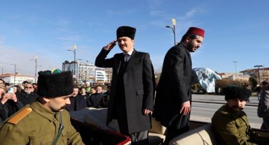 Büyük Önder Atatürk'ün Sivas'tan ayrılışının 104. yılı dolayısıyla kentte tören düzenlendi