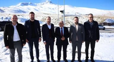 Büyükkılıç: Erciyes dört mevsim hem ülkemizin hem dünyanın gözdesi