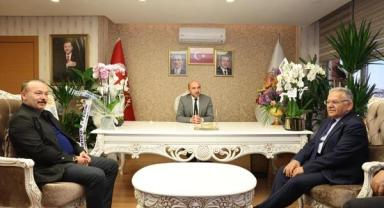 Büyükkılıç'tan Melikgazi İlçe Başkanı Şahin ve Ak Kadınlara ziyaret