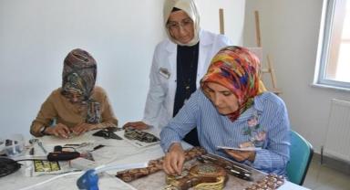 Çolakbayrakdar: Kurslarımızla istihdama ve aile ekonomisine katkı sağlıyoruz