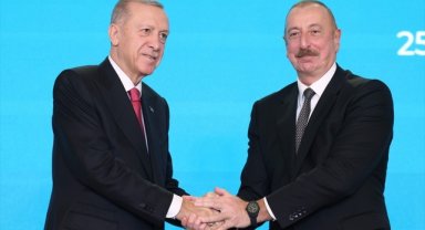 Cumhurbaşkanı Erdoğan, Azerbaycan Cumhurbaşkanı Aliyev'in doğum gününü kutladı