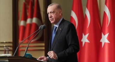 Cumhurbaşkanı Erdoğan, CHP Genel Başkanı Özel'den 50 bin lira manevi tazminat kazandı