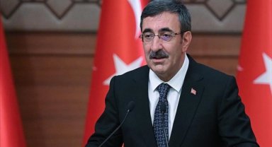 Cumhurbaşkanı Yardımcısı Yılmaz, "Kanlı Noel" şehitlerini andı