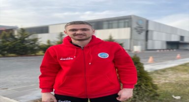 Develi Belediyespor, Rus smaçör Sergey Nikitin'i kadrosuna kattı