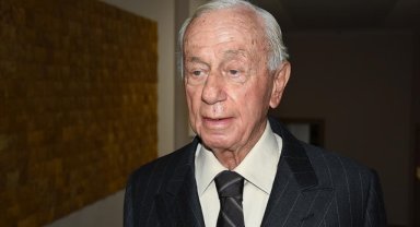 Devlet sanatçısı Prof. Dr. Nevzat Atlığ vefat etti