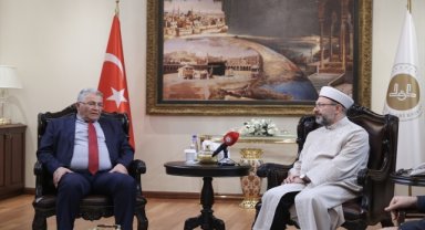 Diyanet İşleri Başkanı Erbaş, Kudüs Üniversitesi Rektörü Kishek'i kabul etti