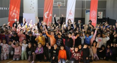 Diyarbakır'da mobil ekip 3 yılda yaklaşık 2 bin öğrenciyi spora kazandırdı