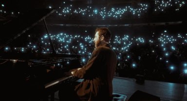 Dünyaca ünlü müzisyen Evgeny Grinko Zorlu PSM'de konser verdi