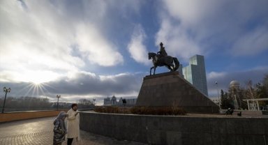 Dünyanın yüzölçümü en büyük 9'uncu ülkesi Kazakistan 32 yaşında