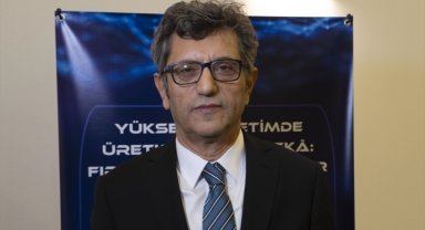 Eğitimde "yapay zeka" dönemi, fırsatları ve tehditleri barındırıyor