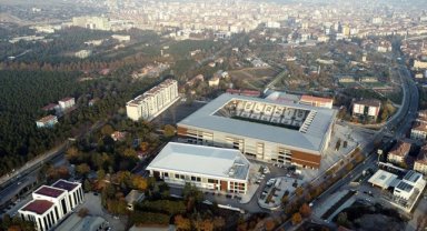 Elazığ'ın "yaşayan stadı"nda uluslararası başarılara hazırlanıyorlar