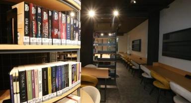 Erkin Koray Kütüphanesi kapılarını açıyor