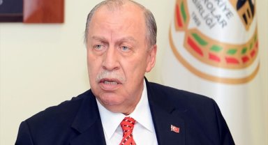 Eski Bakan Yaşar Okuyan vefat etti