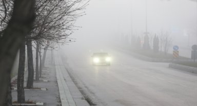 Eskişehir'de sis etkili oldu