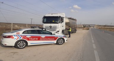 Eskişehir'de trafik denetimlerinde 333 sürücüye para cezası uygulandı