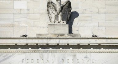 Fed faiz oranını sabit tuttu 