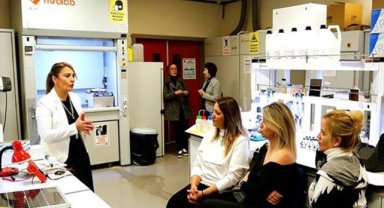 Fizik profesöründen kadınlara iklim değişikliği ve enerji tasarrufu eğitimi