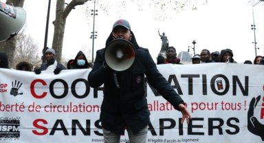 Fransa'da muhalefet, anayasaya aykırılık iddiasıyla göç yasasını Anayasa Konseyi'ne taşıdı