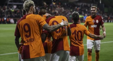 Galatasaray'dan Süper Lig'e tarihi başlangıç