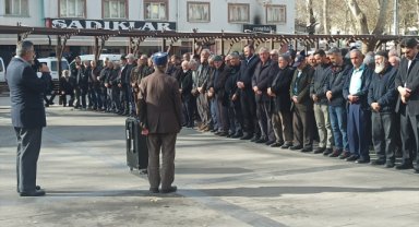 Gazze'de hayatını kaybedenler için Yahyalı'da gıyabi cenaze namazı kılındı