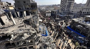 Gazze'de İsrail güçleri ile Filistin direniş grupları arasında şiddetli çatışmalar yaşanıyor