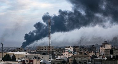 Gazze'de kesintiye uğrayan iletişim hizmetleri, orta ve güney kesimlerde verilmeye başladı