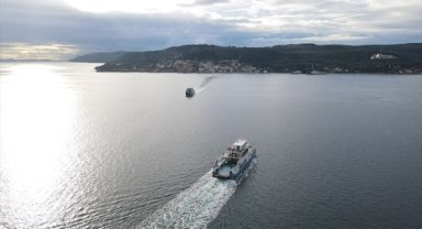 Gökçeada ve Bozcaada arabalı vapur hatlarında yarınki seferler iptal edildi