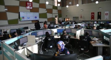 Görücüsü gelen de eşi küsen de 112'yi aradı