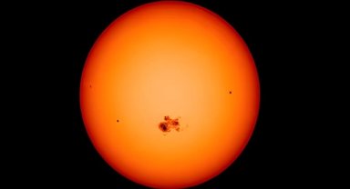 Güneş'teki son yılların en büyük patlaması, Dünya'daki radyo sinyallerini geçici devre dışı bıraktı