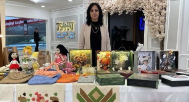 Halk Buluşması'na katılan depremzede el sanatları öğretmeni hayaline kavuştu